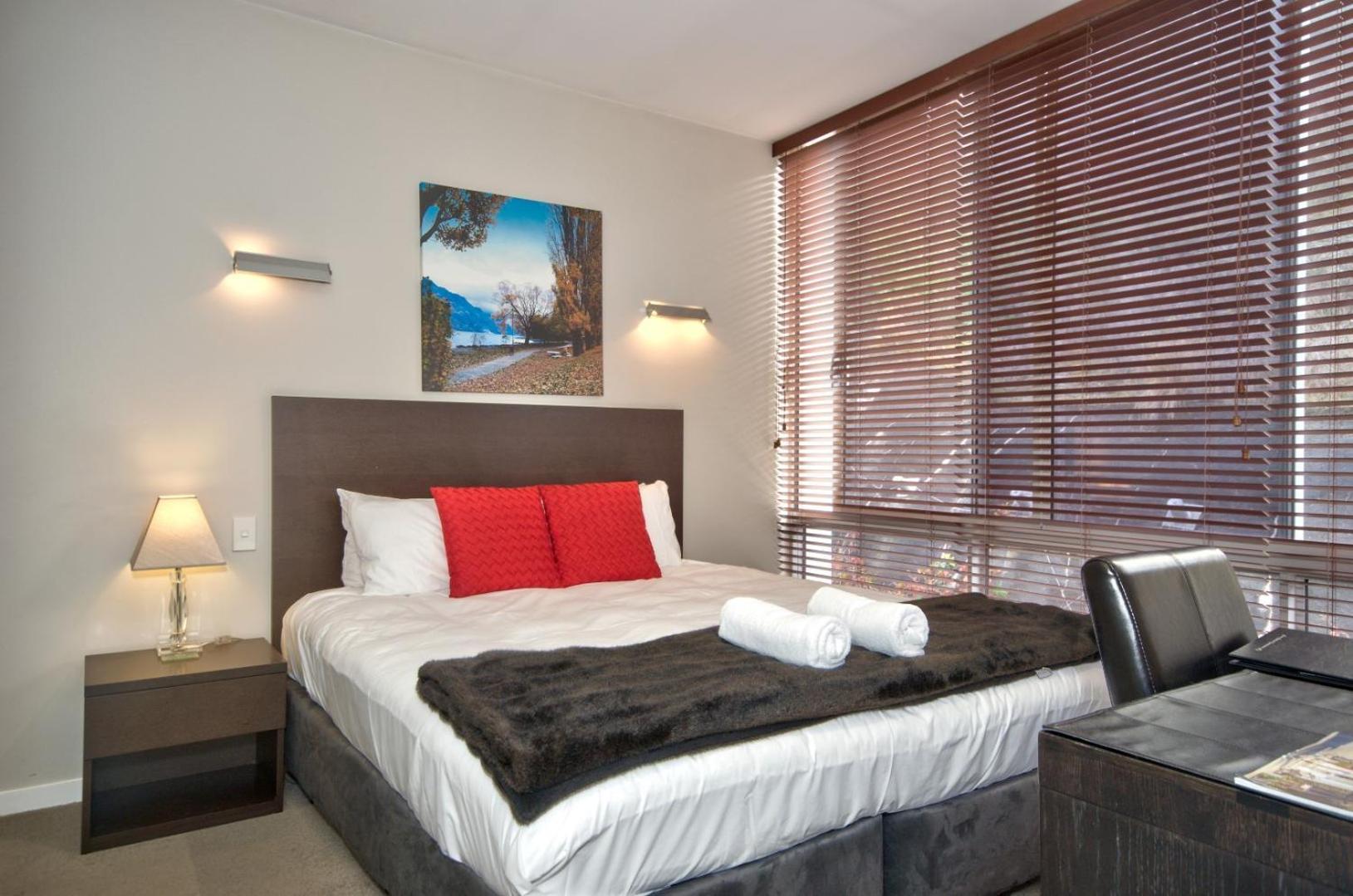 Pure Retreat Lake Views كوينستاون المظهر الخارجي الصورة